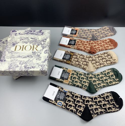 Socks 5 pairs