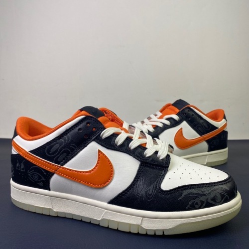 Dunk Low PRM Halloween DD3357-100