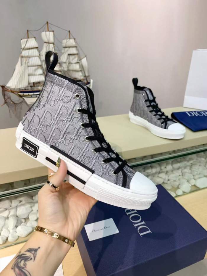 Men Women D*or Top Sneaker