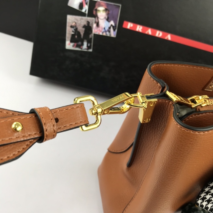 P*rada Top Bag 30*22*12cm