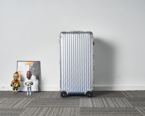 Luggage ask price on whatsapp