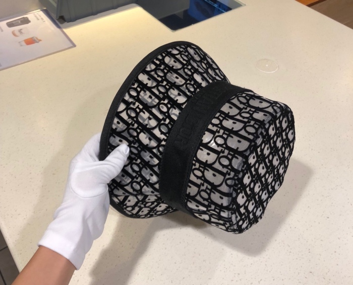 Top Hats