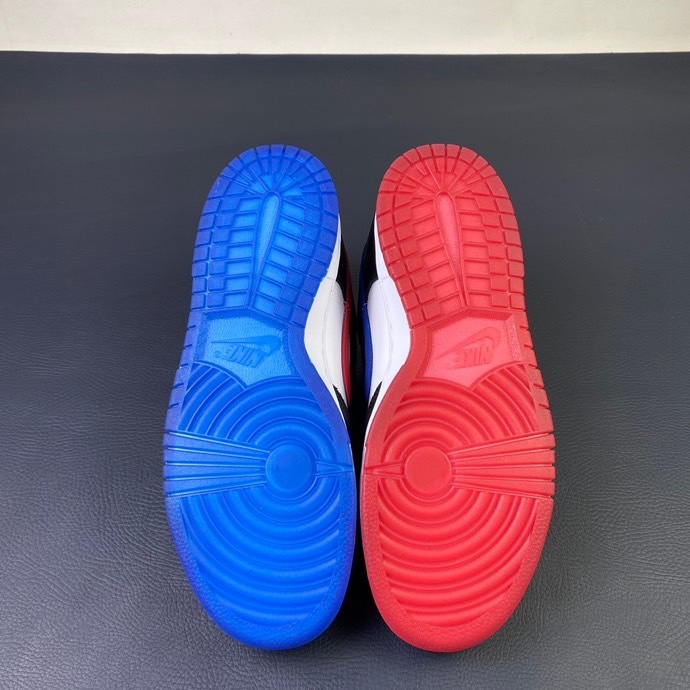 SB Dunk Low South Korea DM7708-100