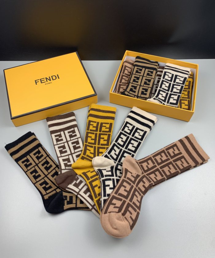 Socks 5 pairs