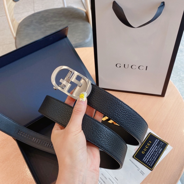 G*ucci Top Version