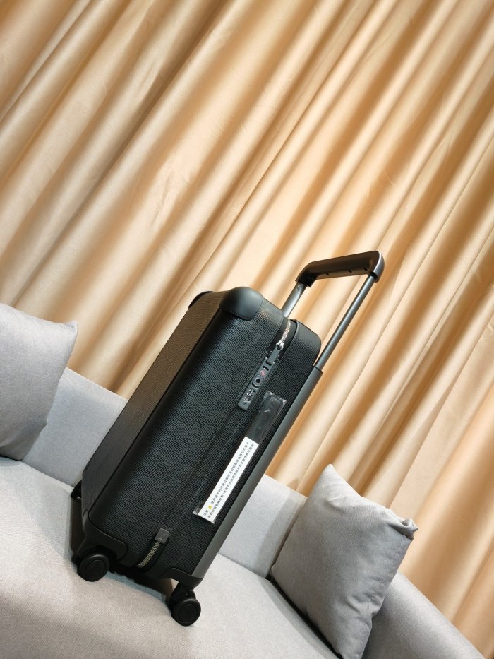 Luggage ask price on whatsapp