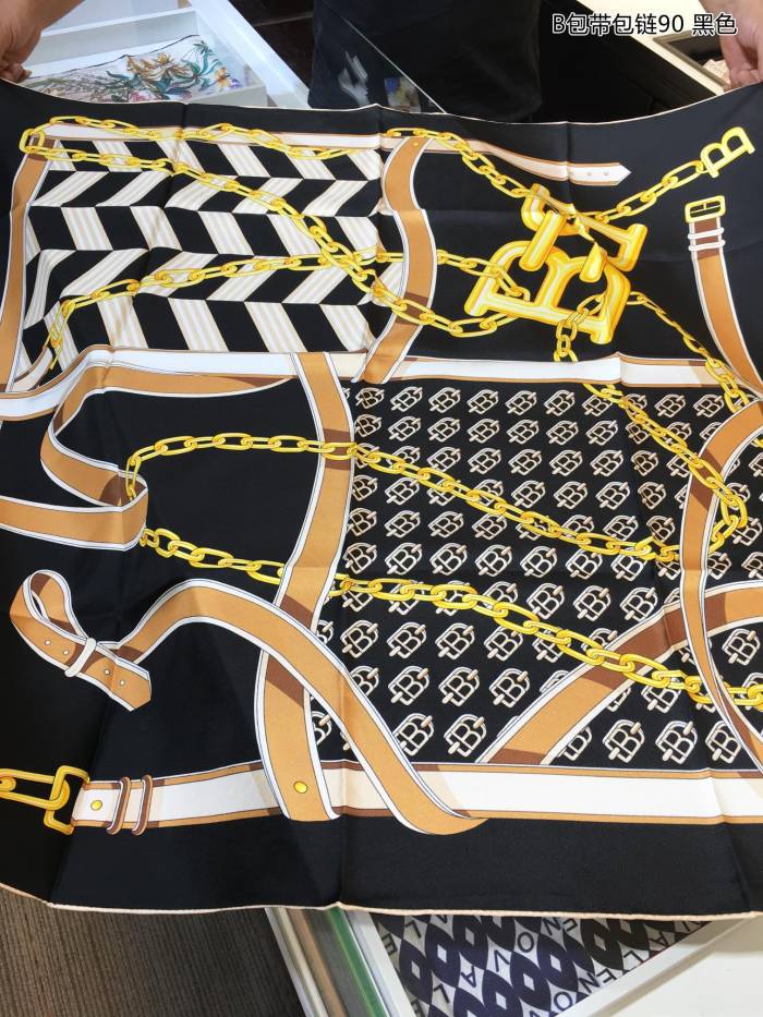 Scarf 90x90cm
