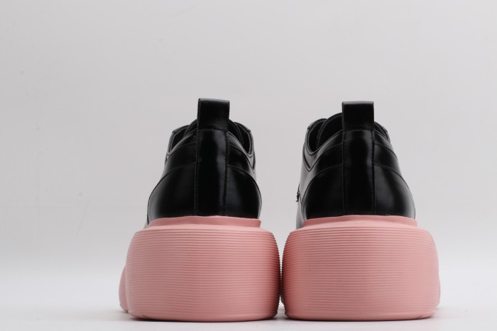 Women D*YMONLATRY Top Sneaker