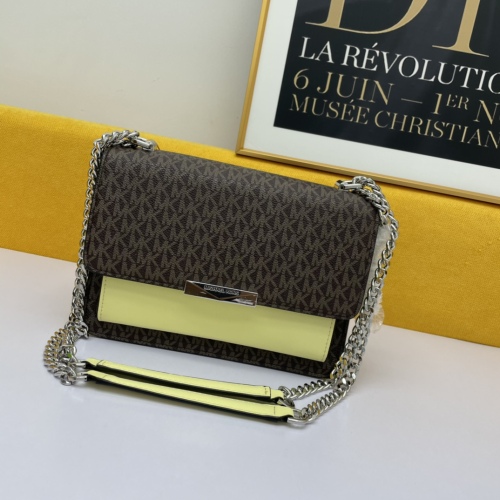 M*ichael K*ors Top Bag 23*16*10cm