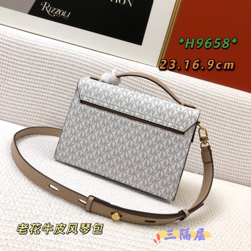 M*ichael K*ors Top Bag 23*16*9cm
