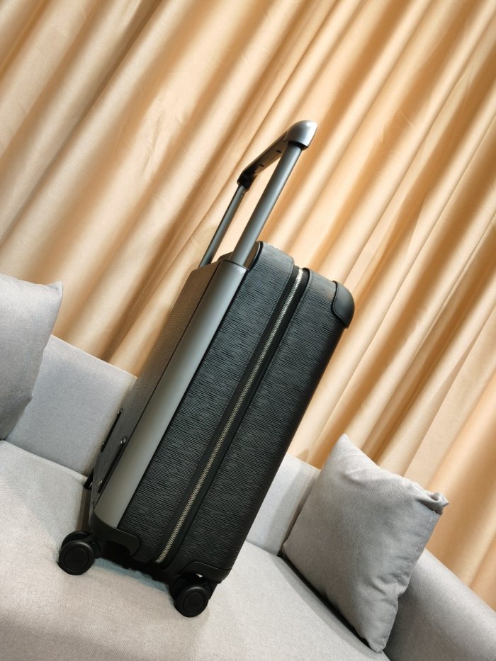 Luggage ask price on whatsapp