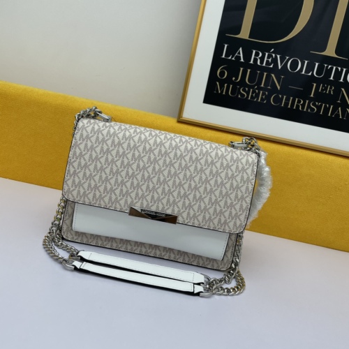 M*ichael K*ors Top Bag 23*16*10cm