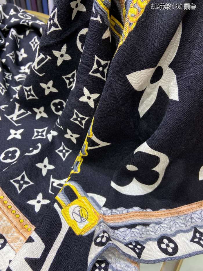 Scarf 140*140cm