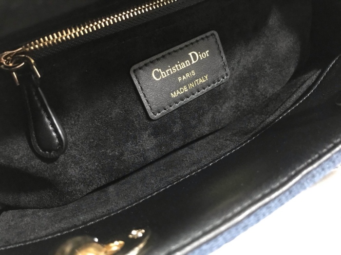 D*ior Top Bag 24*20*11cm