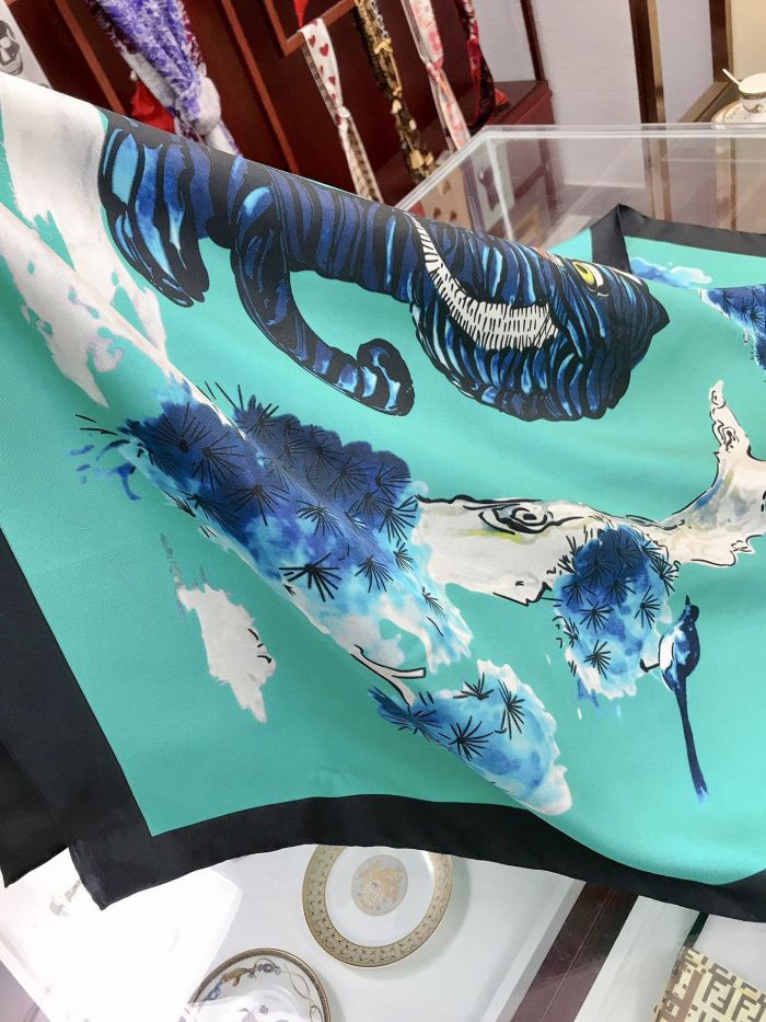 Scarf 110*110cm