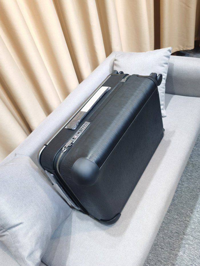 Luggage ask price on whatsapp