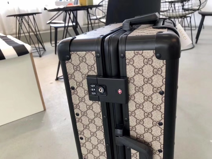 Luggage ask price on whatsapp