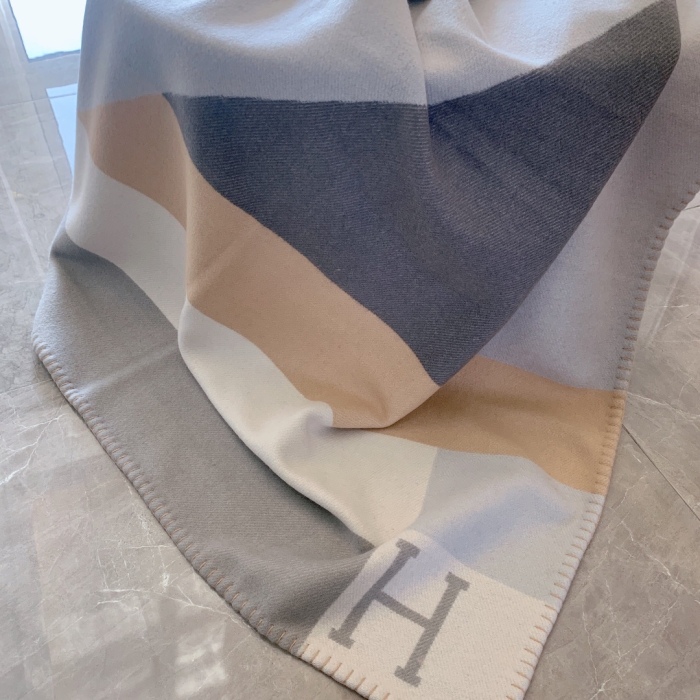 Blanket Top Quality 170*135CM