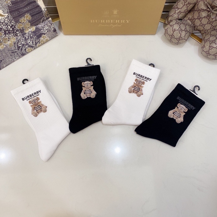 Socks 4pairs