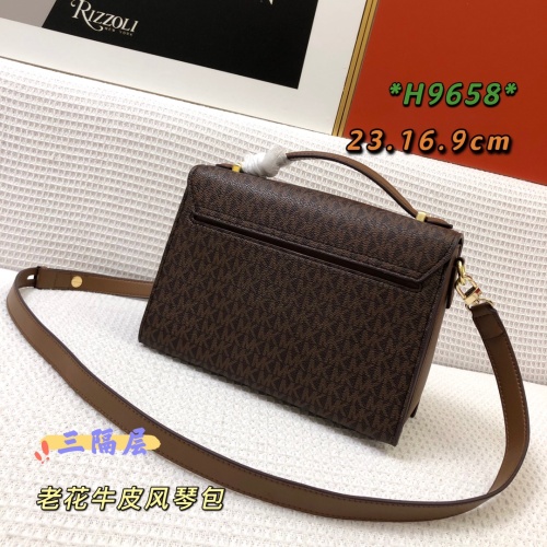 M*ichael K*ors Top Bag 23*16*9cm