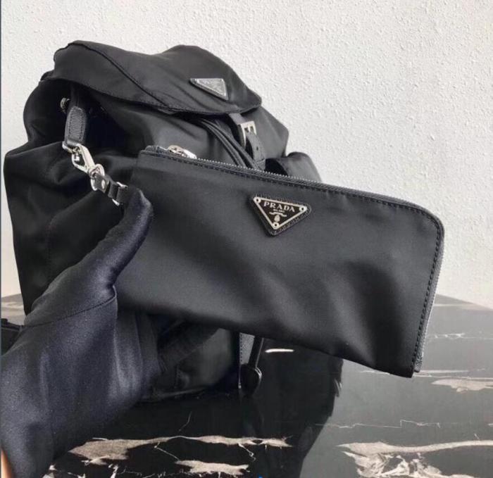 P*rada Top Bag 30*32*15cm
