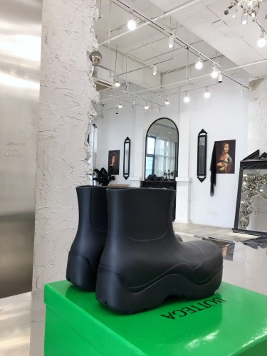 Women B*ottega Top Boots