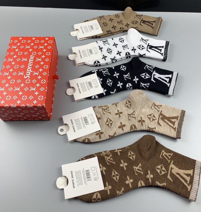 Socks 5 pairs