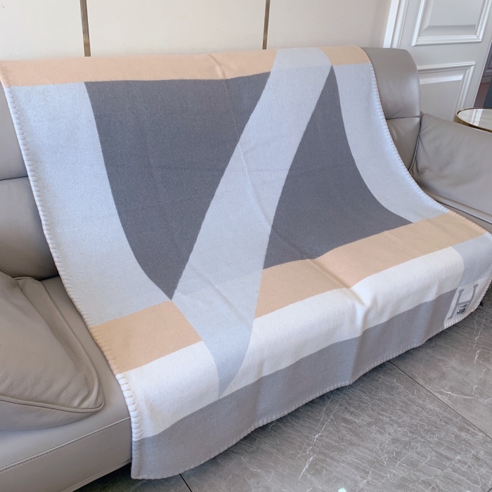 Blanket Top Quality 170*135CM