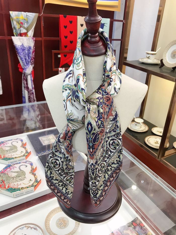 Scarf 90*90cm