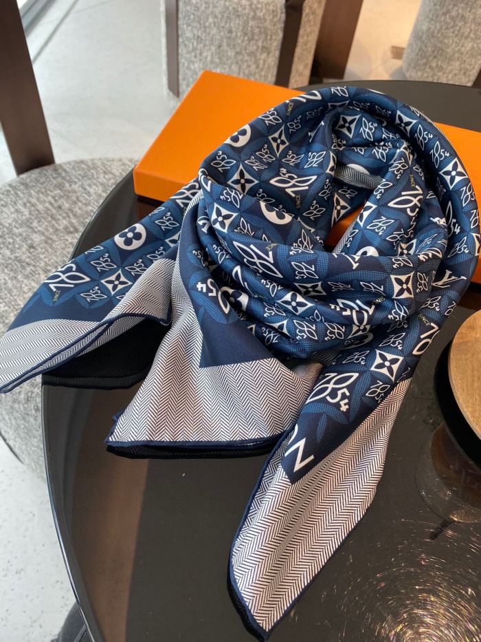 Scarf 90X90cm