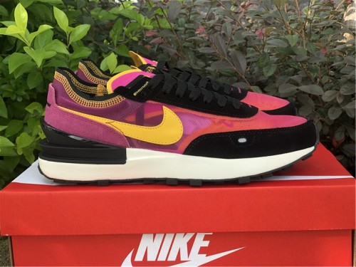NIKE Waffle One DA7995-600