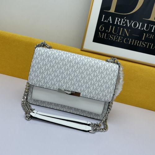 M*ichael K*ors Top Bag 23*16*10cm