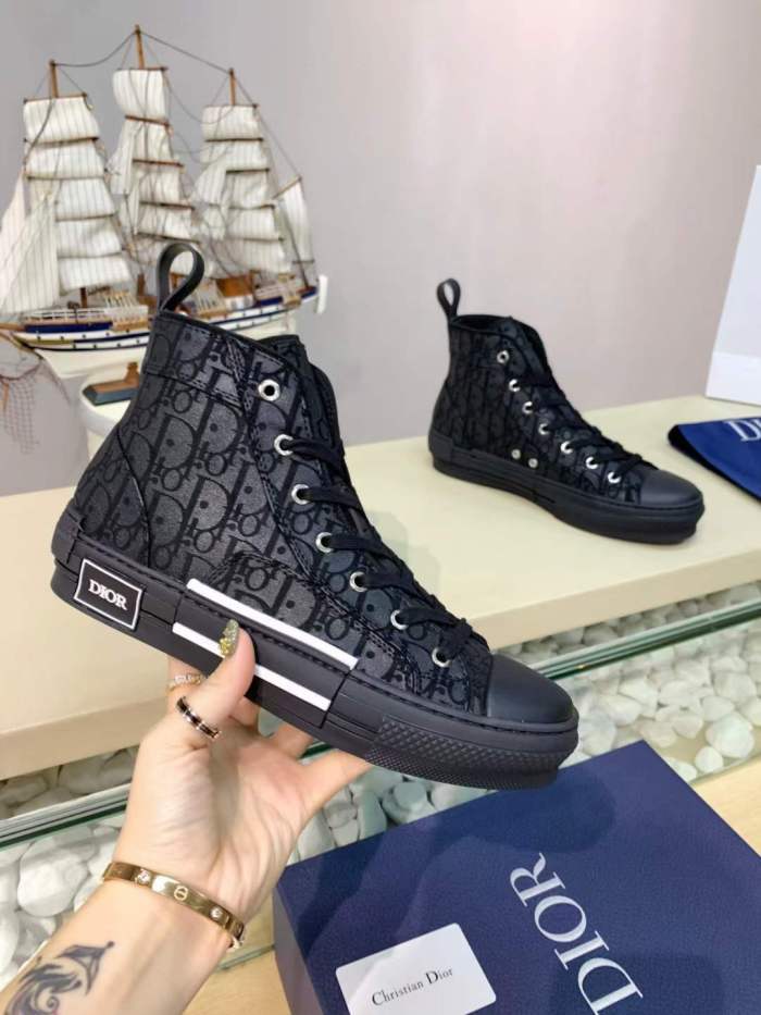 Men Women D*or Top Sneaker