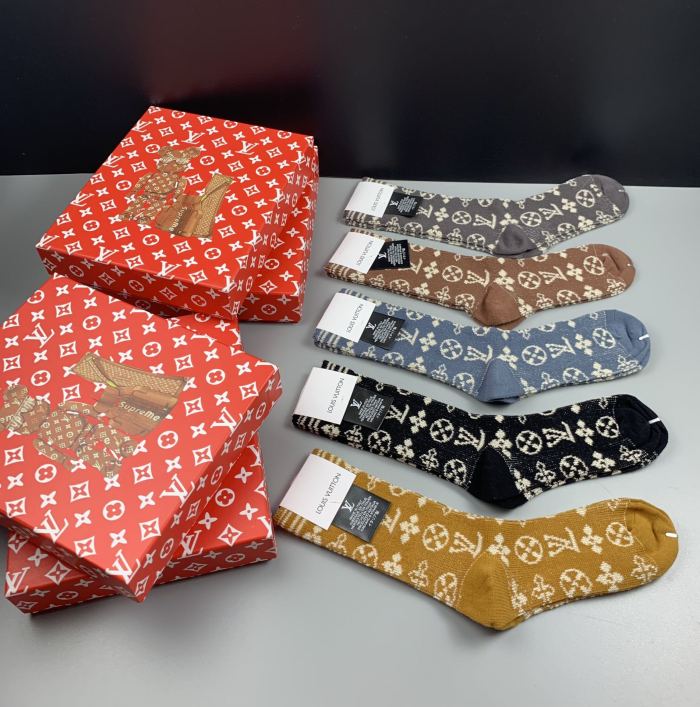 Socks 5 pairs