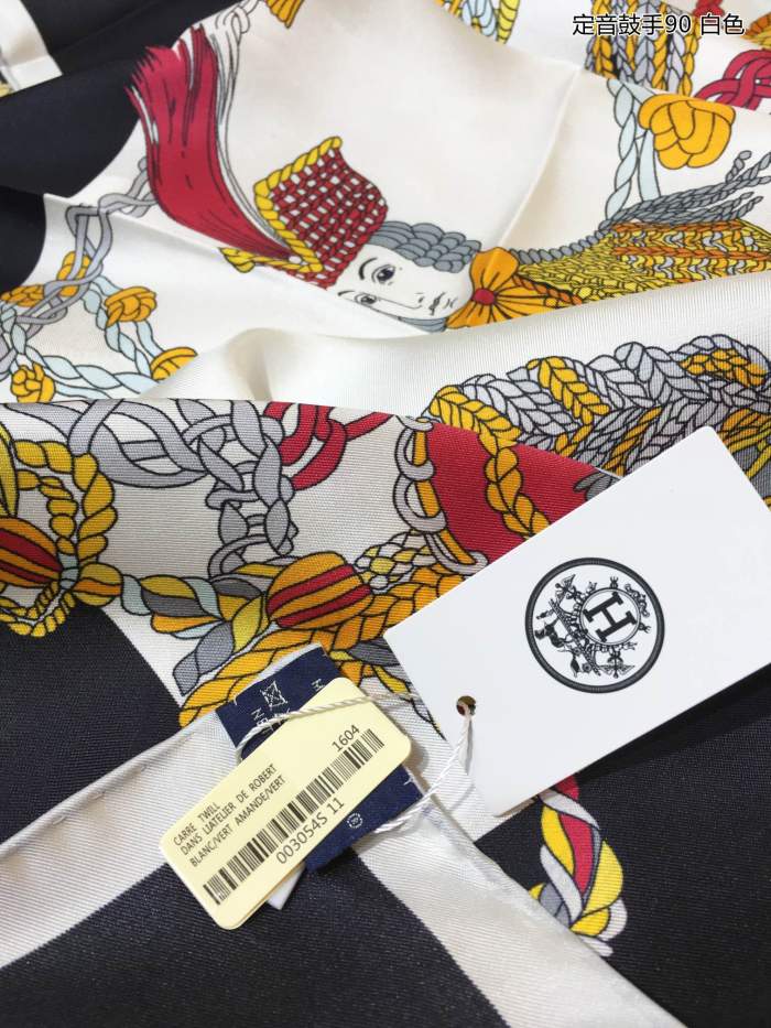 Scarf 90*90cm