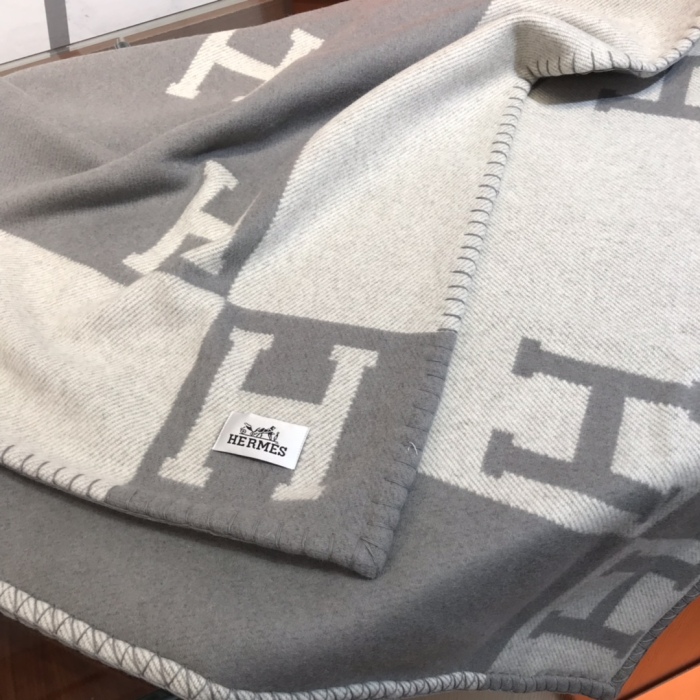 Blanket Top Quality 180*135CM