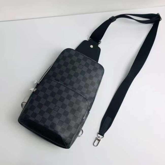 L*ouis V*uitton Top Bag