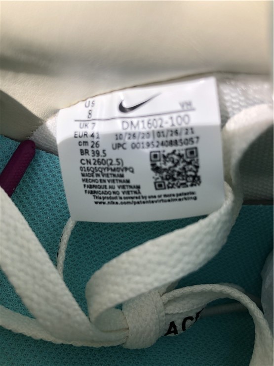 O*ff-W*hite x Nike Dunk Low DM1602-100