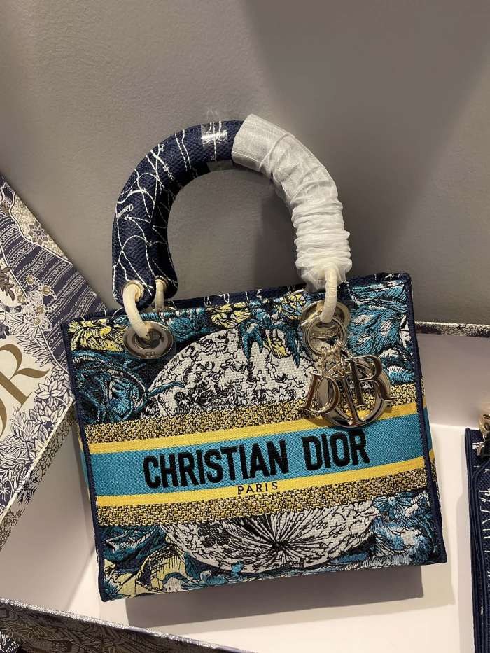 D*ior Top Bag 24*20*11cm
