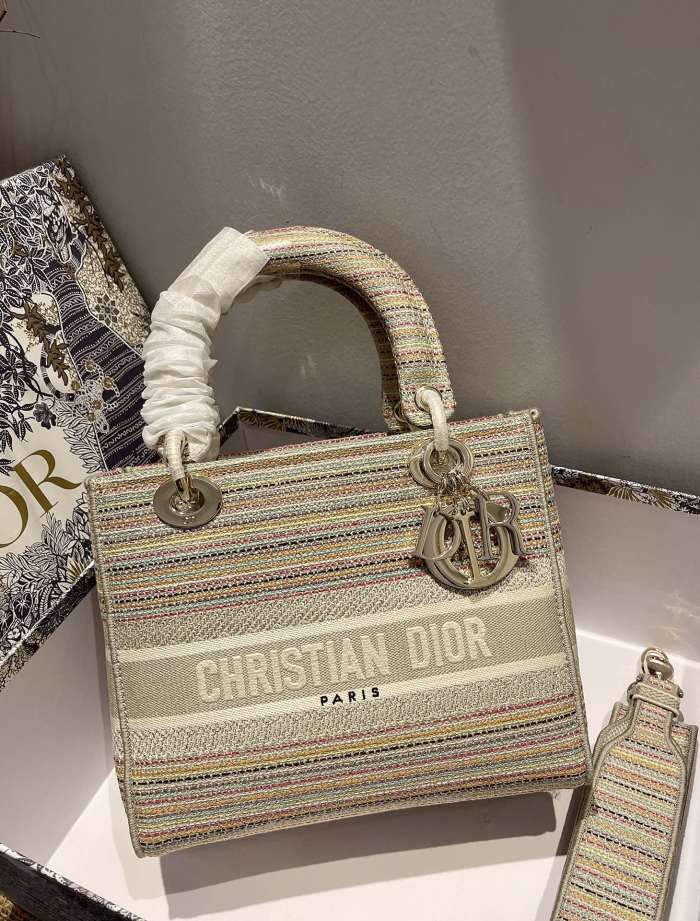 D*ior Top Bag 24*20*11cm