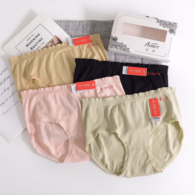 Women Underpants Top 4 Pieces