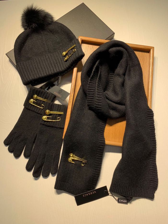 Scarf three-piece