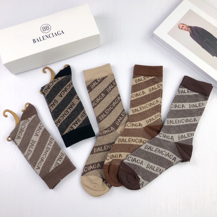 Socks 5 pairs