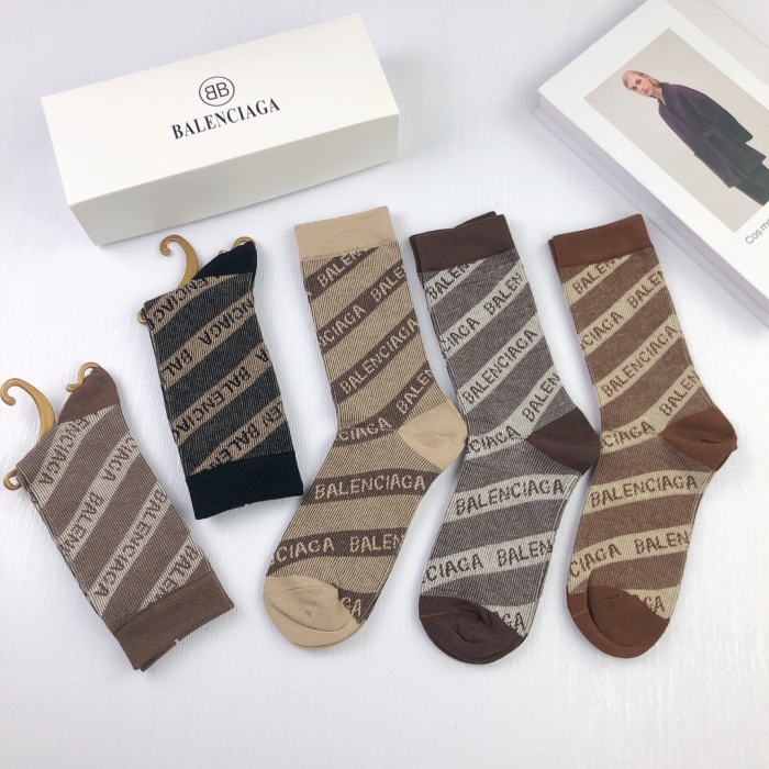 Socks 5 pairs
