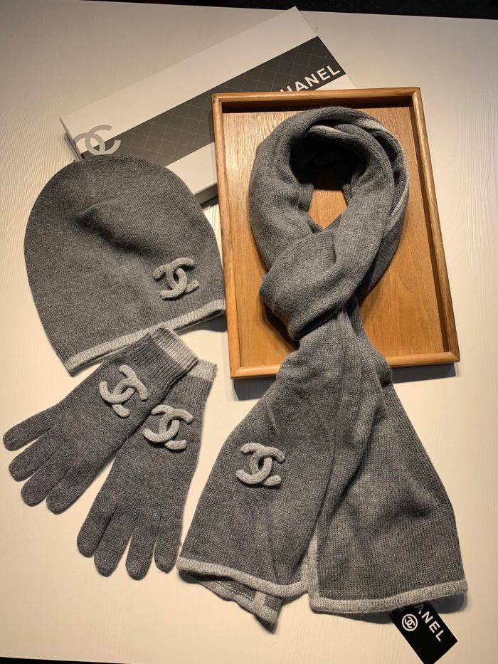 Scarf three-piece