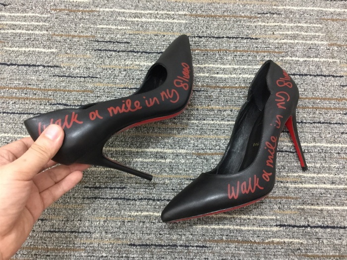 Women C*hristian L*ouboutin Pump Top