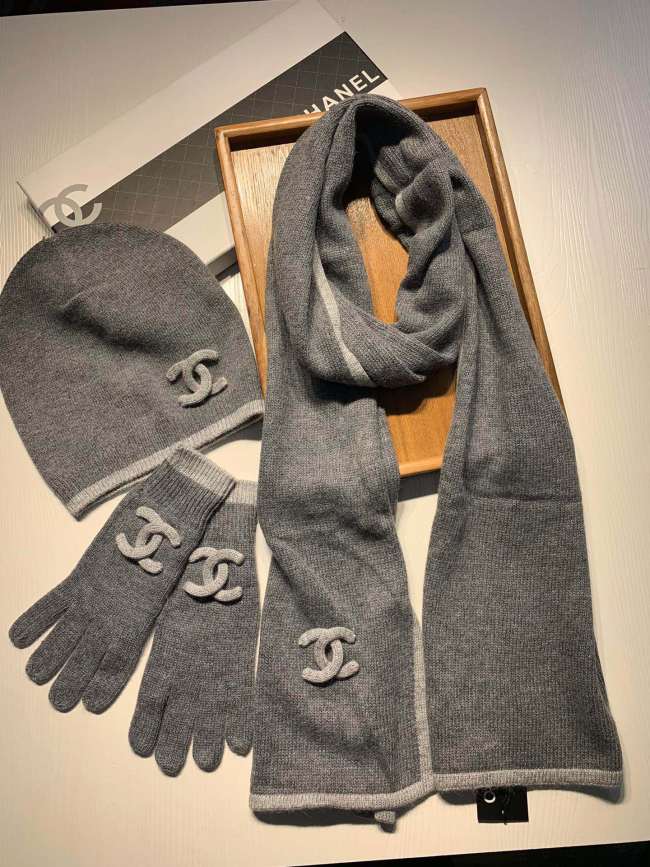 Scarf three-piece