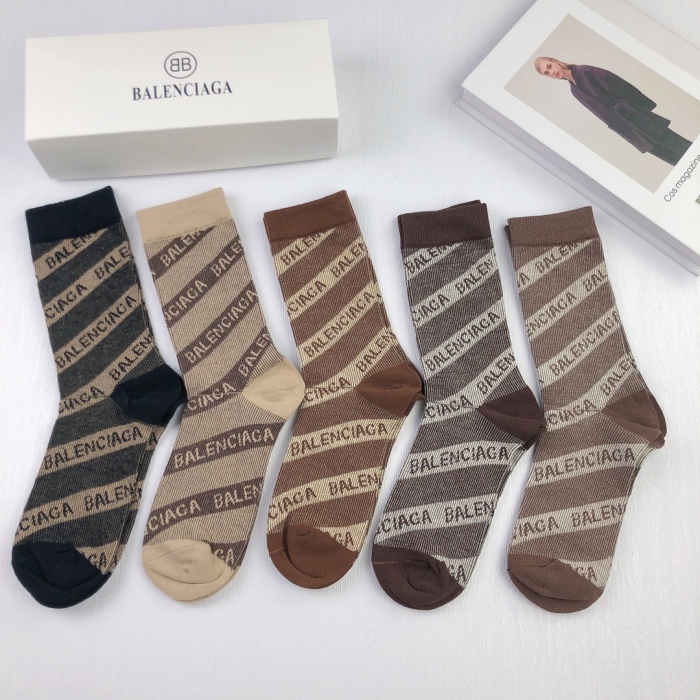 Socks 5 pairs