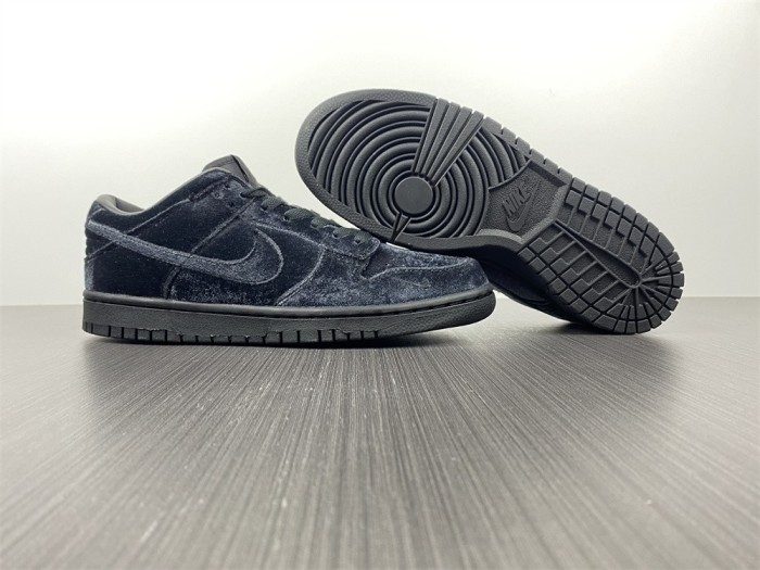 【Free shipping】SB Dunk Low Black DH2686 002