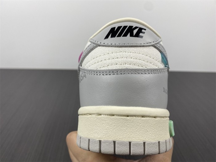 【Free shipping】Dunk Low Off-White Lot 30 DM1602-122